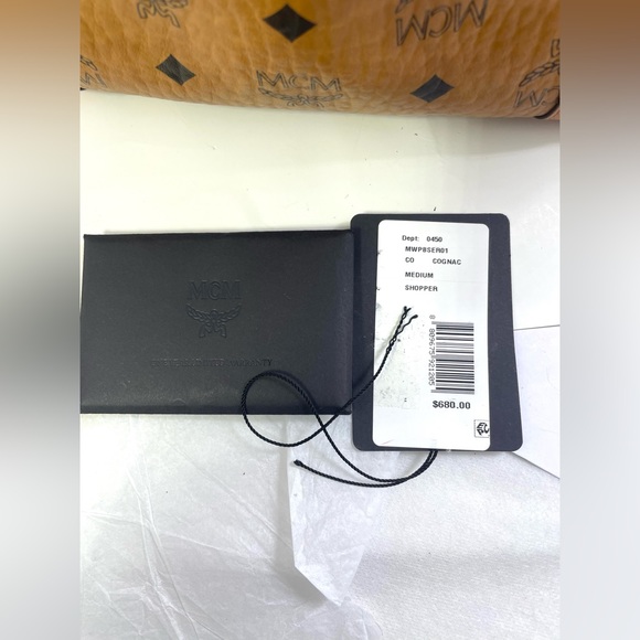 MCM Delmy Visetos Shopper MD Tote.Color: Cognac/Gold. - Picture 13 of 17